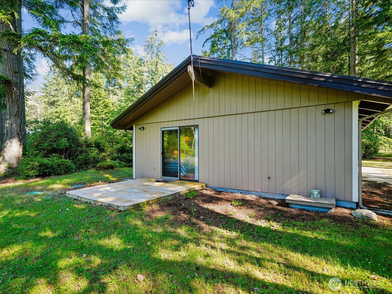 11104 Leschi Circle Anderson Island WA 98303