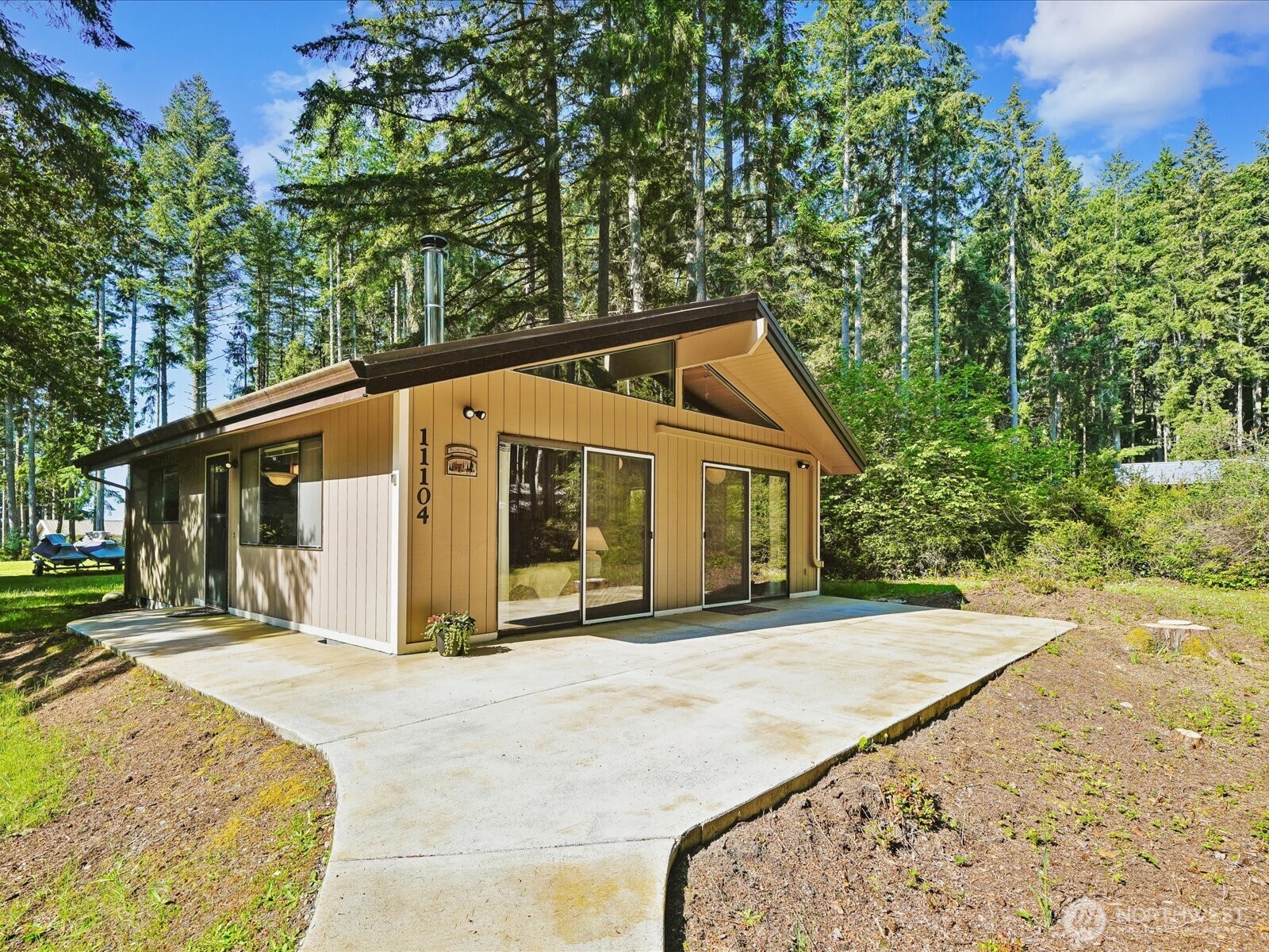 11104 Leschi Circle Anderson Island WA 98303