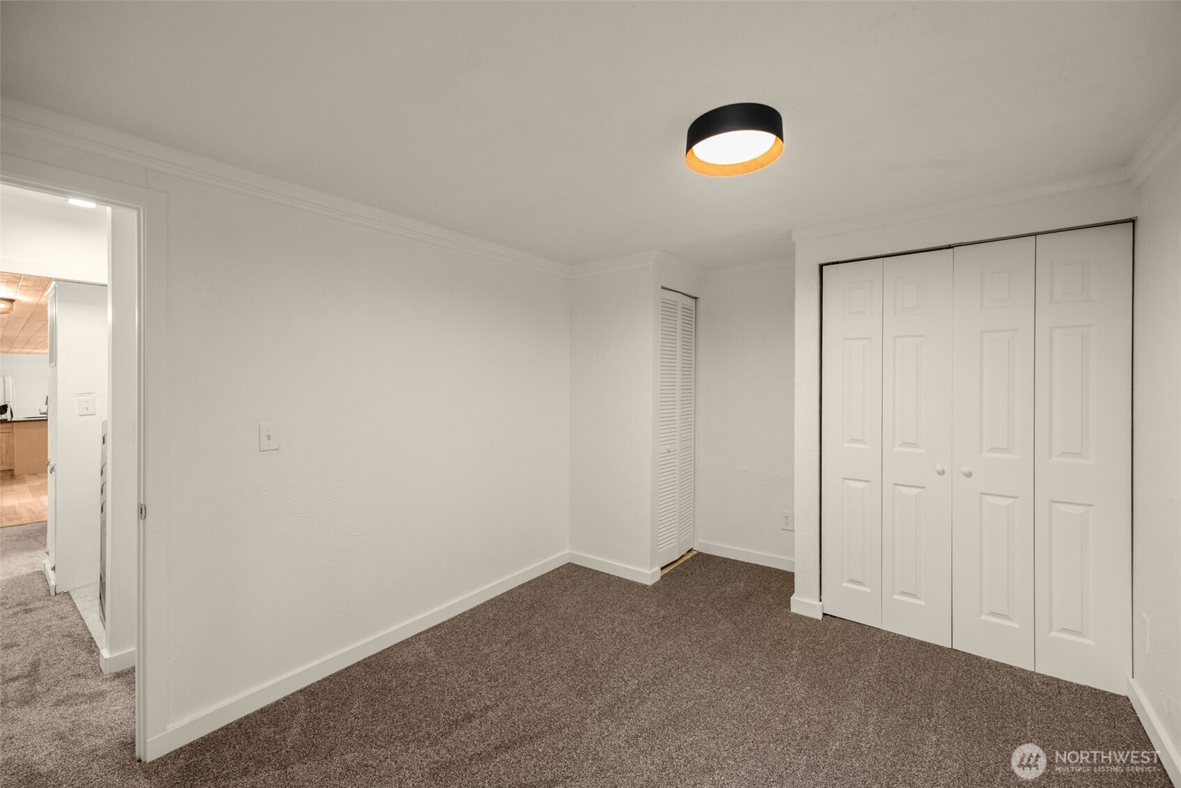 24222 54th Avenue W Mountlake Terrace WA 98043