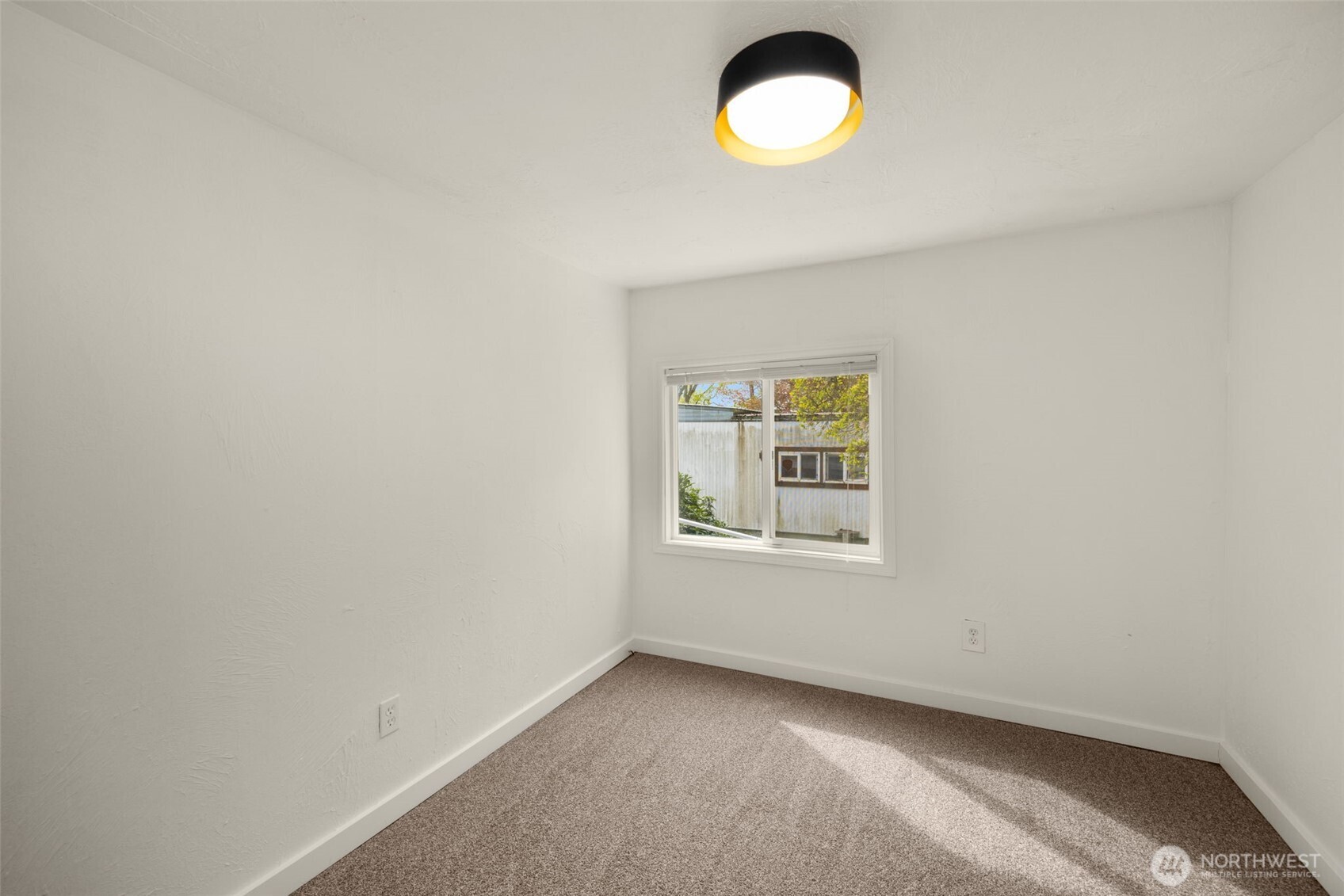 24222 54th Avenue W Mountlake Terrace WA 98043