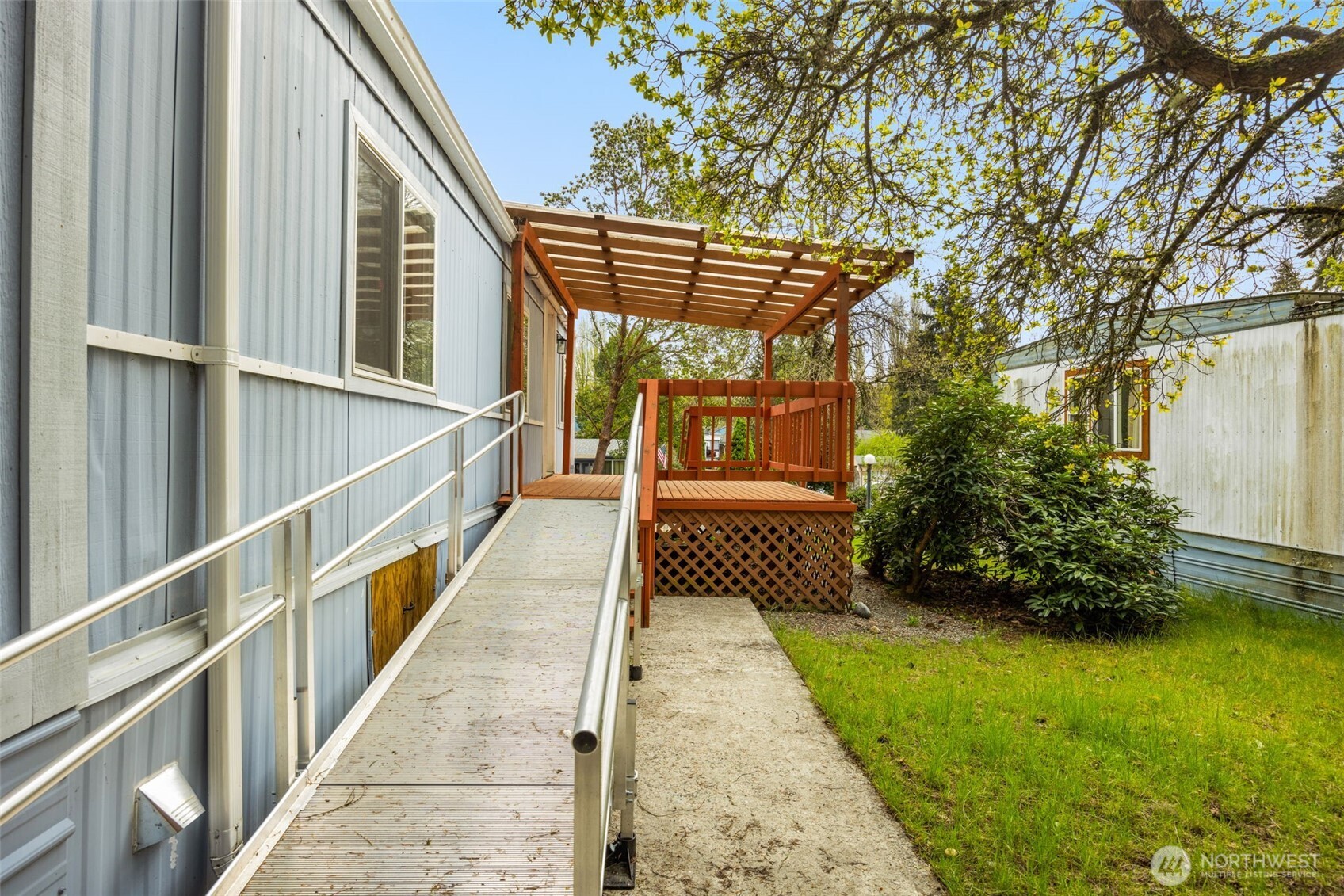 24222 54th Avenue W Mountlake Terrace WA 98043