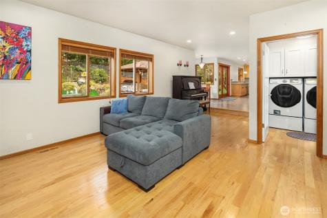 8909 172nd Street SE Snohomish WA 98296