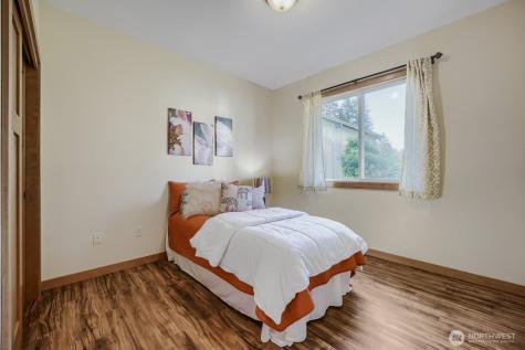 17625 SE 291st Street Kent WA 98042
