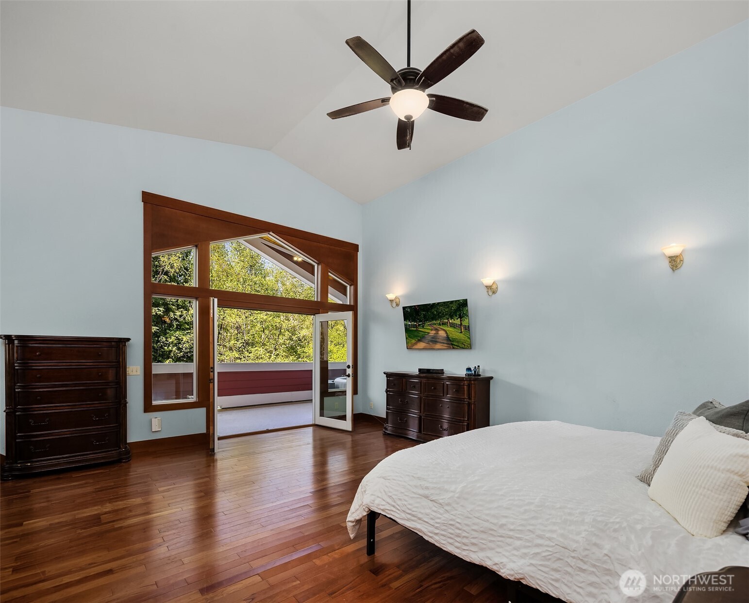 8208 219th Avenue SE Snohomish WA 98290