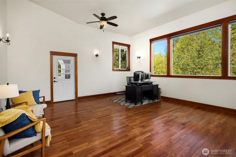 8208 219th Avenue SE Snohomish WA 98290