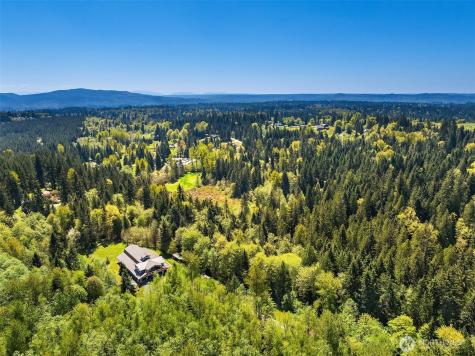 8208 219th Avenue SE Snohomish WA 98290
