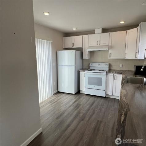 302 Van Trump Avenue NE Yelm WA 98597
