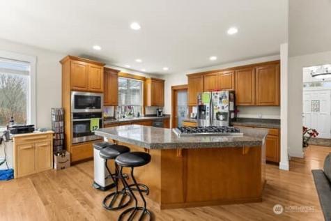 17705 92nd Avenue East Puyallup WA 98375