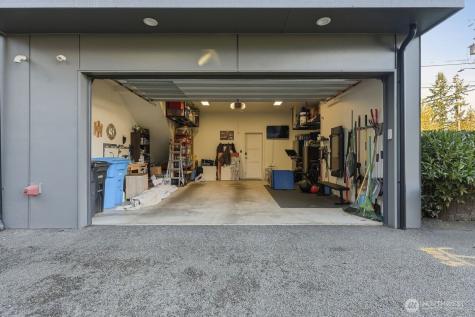 229 NE 185th Street Shoreline WA 98155