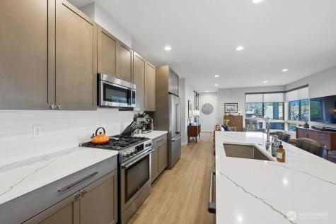 229 NE 185th Street Shoreline WA 98155
