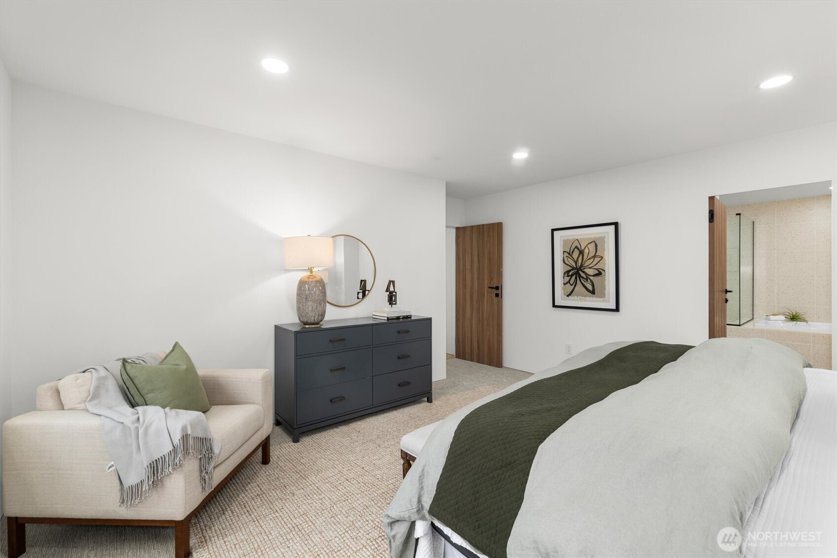 10733 17th Avenue NE Seattle WA 98125