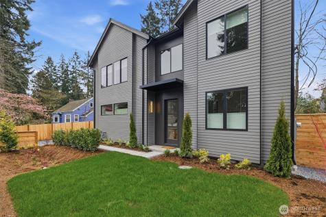 10733 17th Avenue NE Seattle WA 98125