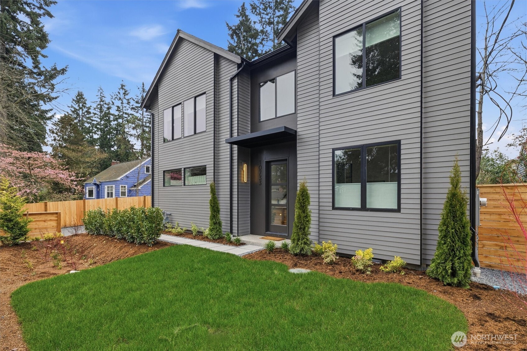 10733 17th Avenue NE Seattle WA 98125