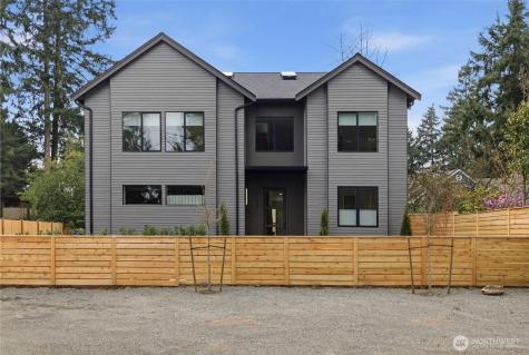 10733 17th Avenue NE Seattle WA 98125
