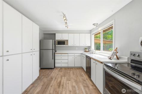 14602 55th Avenue NE Marysville WA 98271