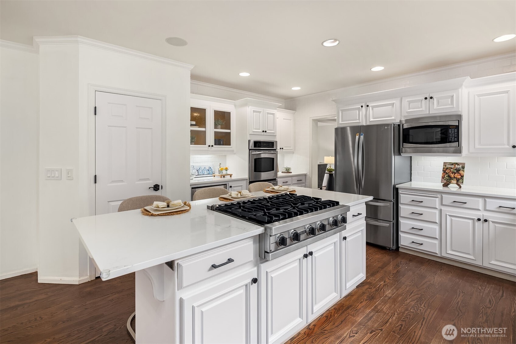 2215 271st Court SE Sammamish WA 98075