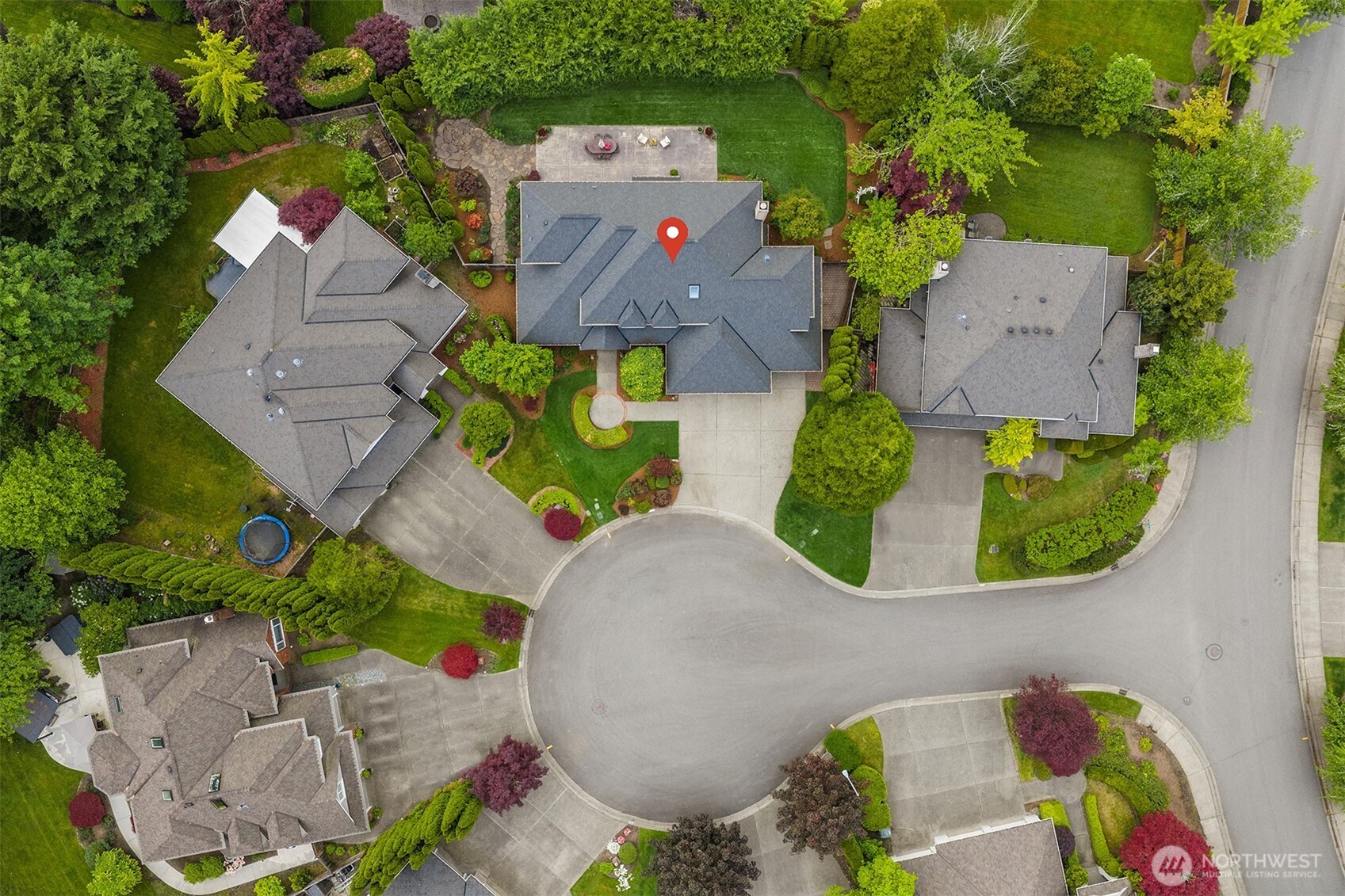 2215 271st Court SE Sammamish WA 98075