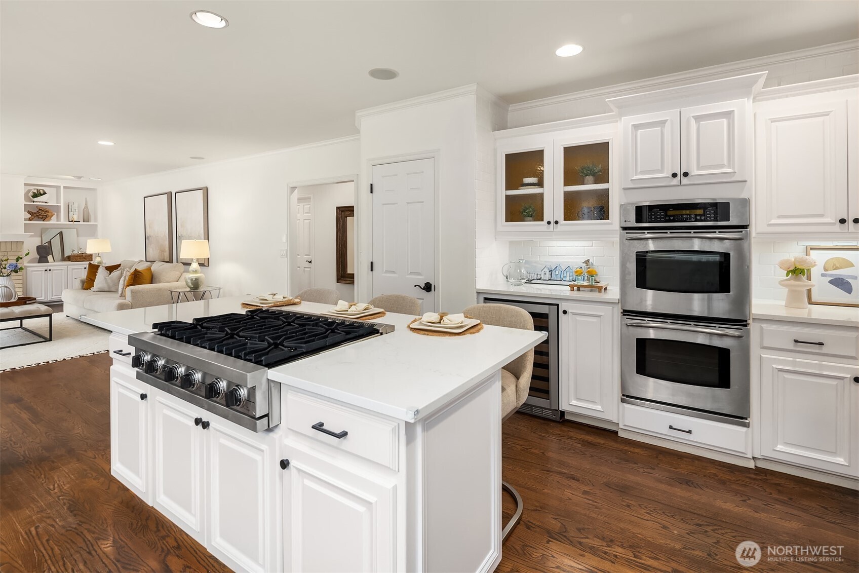 2215 271st Court SE Sammamish WA 98075