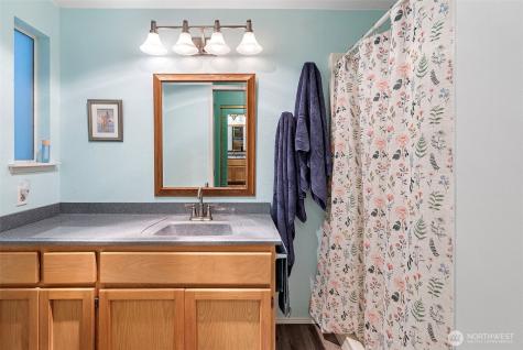 3622 147th Street NW Gig Harbor WA 98332