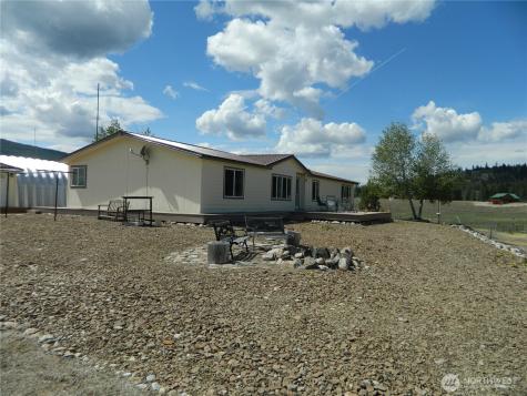 29 Duck Flats Road Tonasket WA 98855