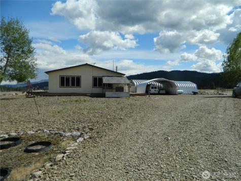 29 Duck Flats Road Tonasket WA 98855