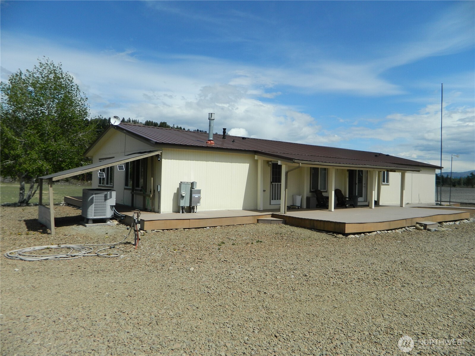 29 Duck Flats Road Tonasket WA 98855