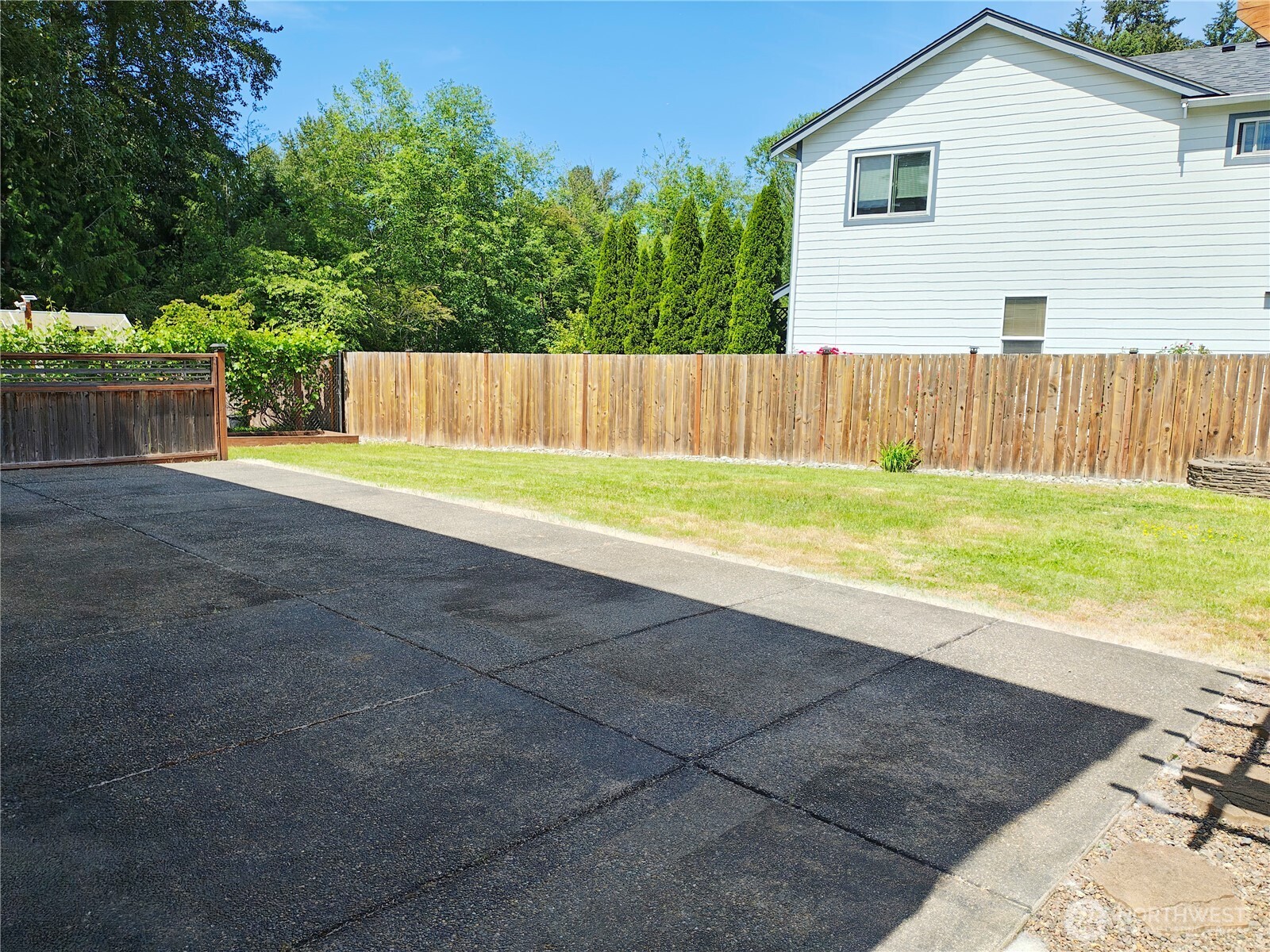 18221 SE 260th Place Covington WA 98042