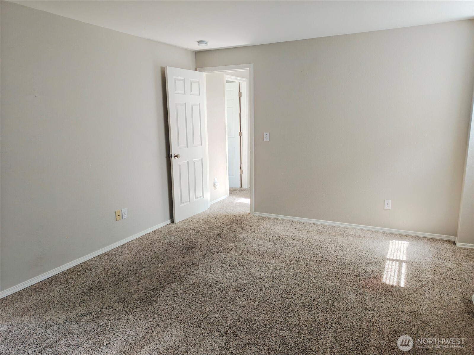 18221 SE 260th Place Covington WA 98042
