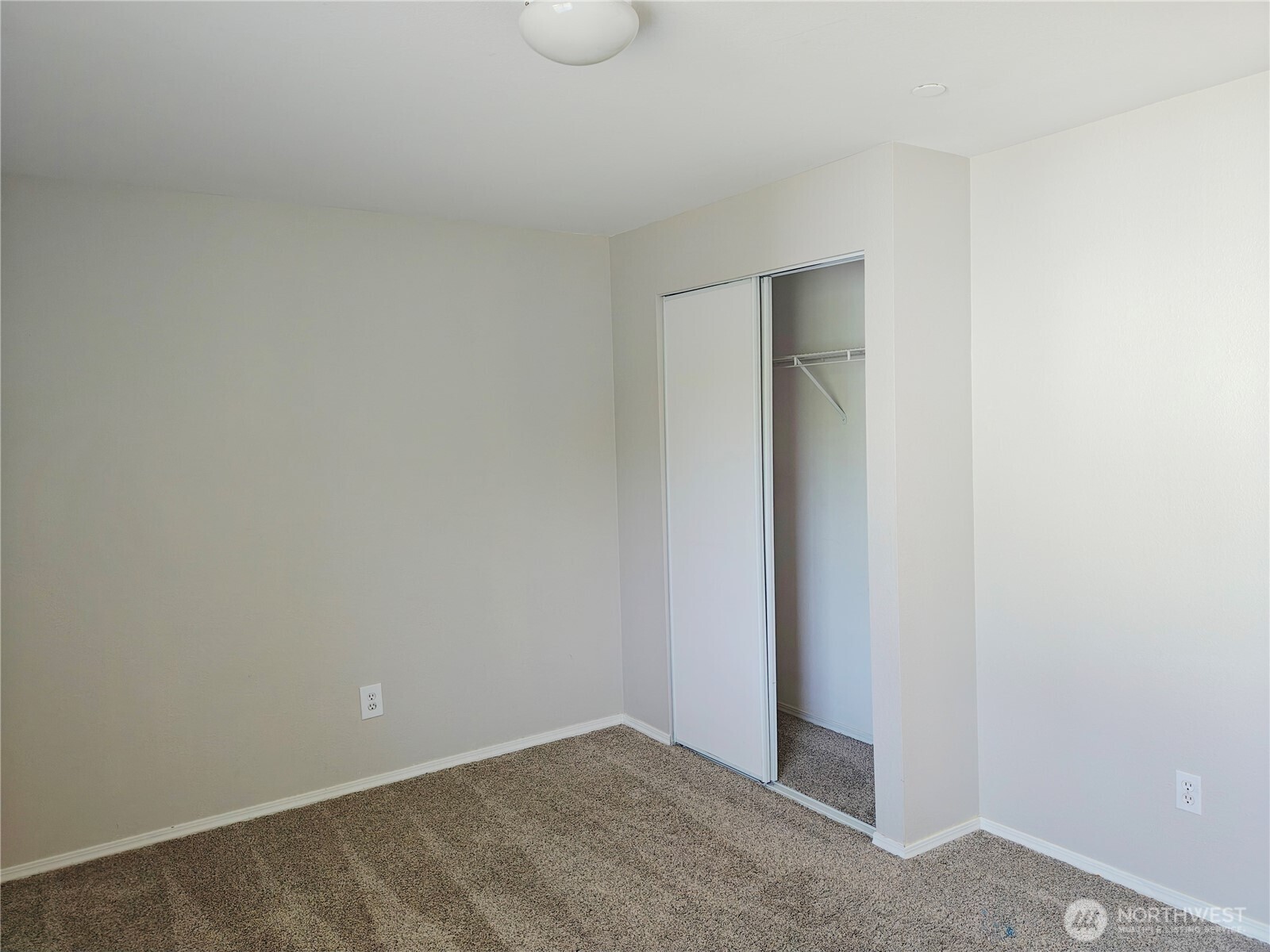 18221 SE 260th Place Covington WA 98042