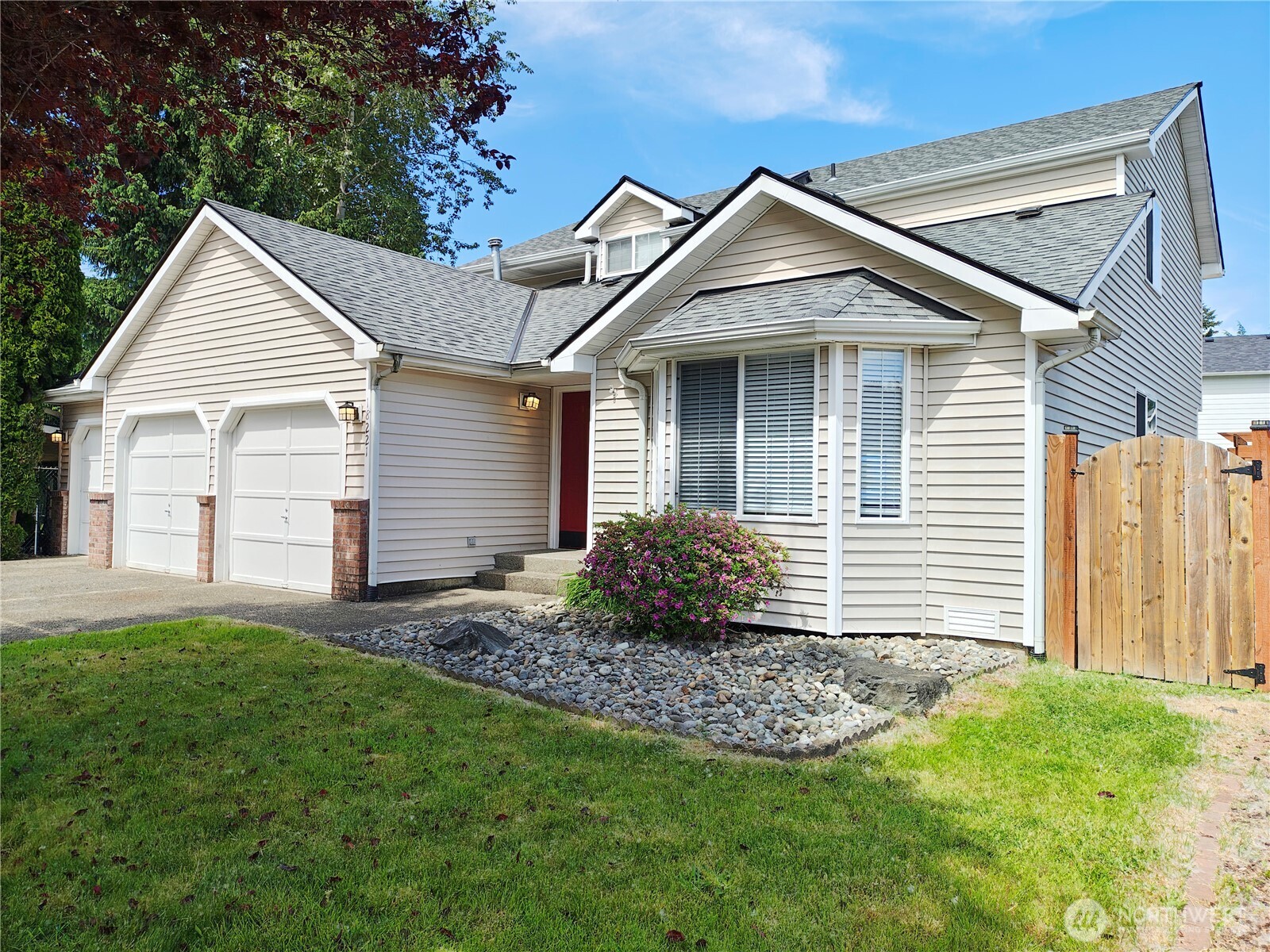 18221 SE 260th Place Covington WA 98042