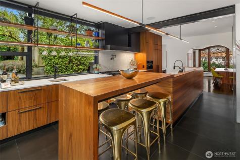 1626 Federal Avenue E Seattle WA 98102
