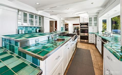 18 Holly Lane Mercer Island WA 98040