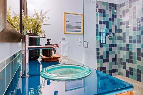 18 Holly Lane Mercer Island WA 98040