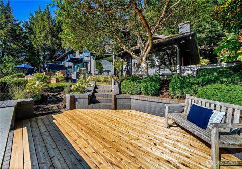18 Holly Lane Mercer Island WA 98040