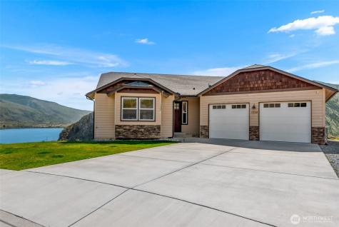 1024 Columbia Point Entiat WA 98822