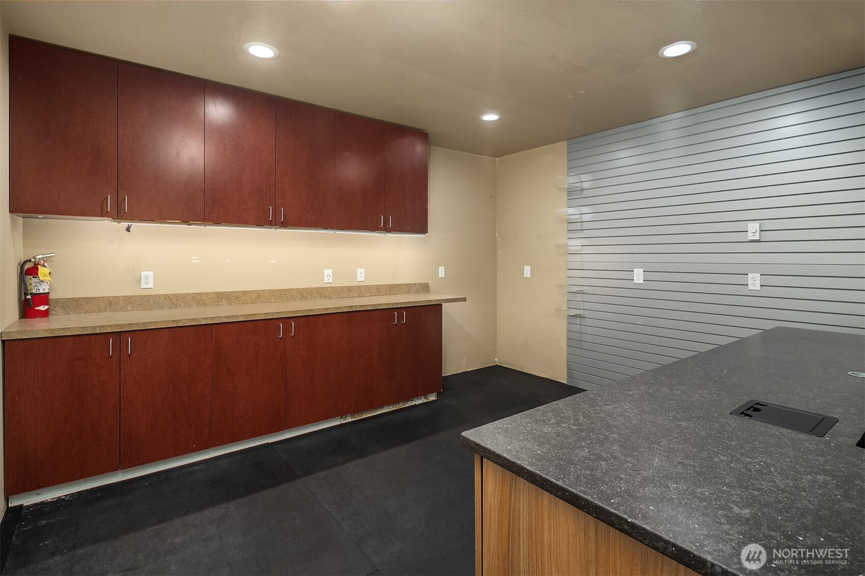 13115 18th Avenue NW Tulalip WA 98271