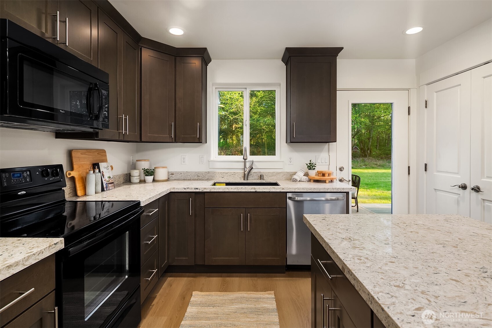 13115 18th Avenue NW Tulalip WA 98271