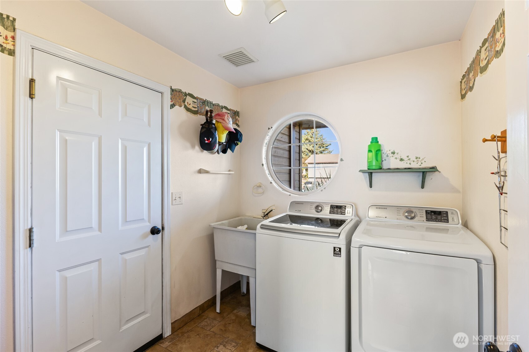 1716 S Legend Lane Moses Lake WA 98837