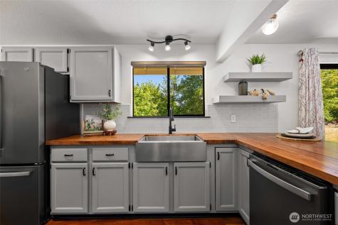 16020 SE 322nd Street Auburn WA 98092