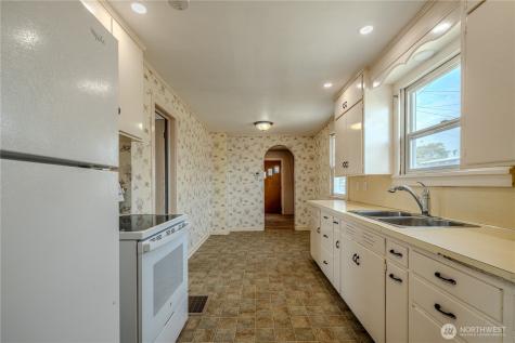 915 Orondo Avenue Wenatchee WA 98801