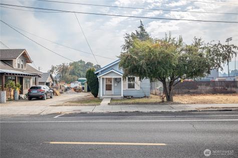 915 Orondo Avenue Wenatchee WA 98801