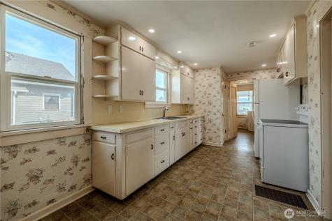 915 Orondo Avenue Wenatchee WA 98801