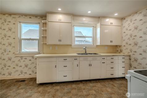 915 Orondo Avenue Wenatchee WA 98801