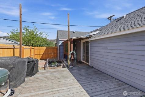 311 Federal Avenue Grand Coulee WA 99133