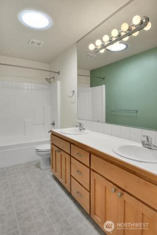23914 231st Place SE Maple Valley WA 98038