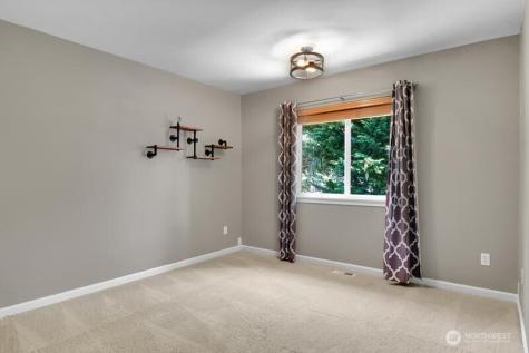 23914 231st Place SE Maple Valley WA 98038