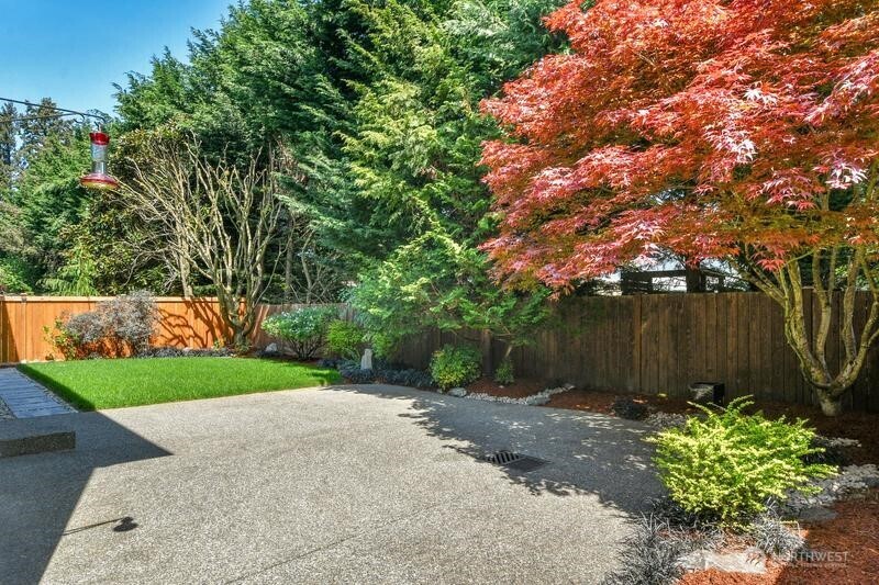 23914 231st Place SE Maple Valley WA 98038