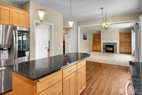 23914 231st Place SE Maple Valley WA 98038