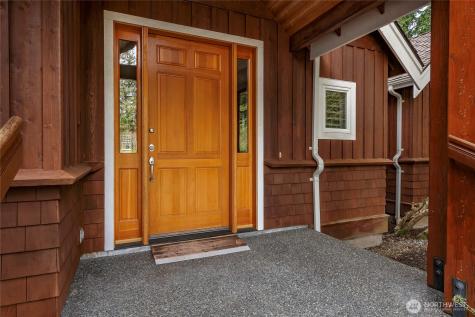 8606 Great Horned Owl Lane Blaine WA 98230