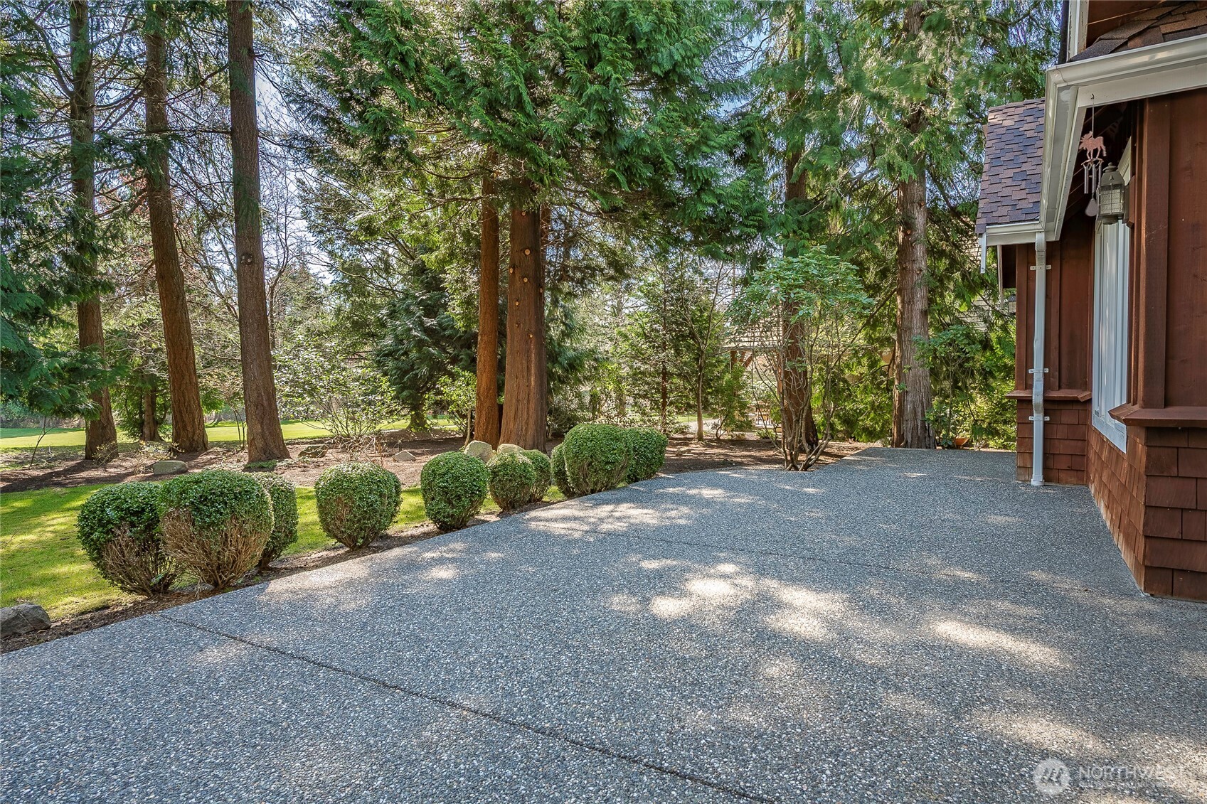 8606 Great Horned Owl Lane Blaine WA 98230